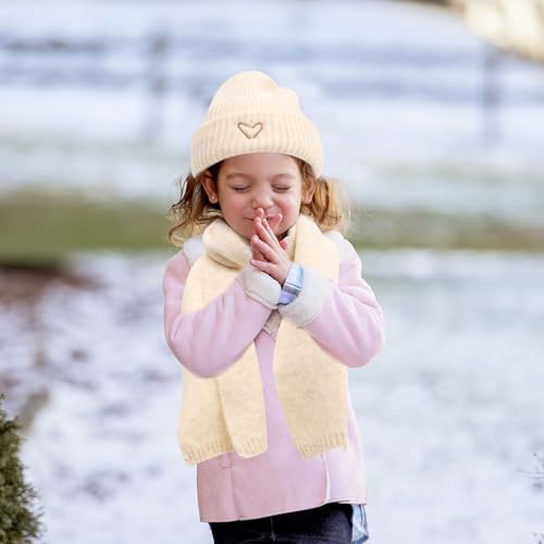 Set de gorro con bufanda para niña en color crema para invierno 3