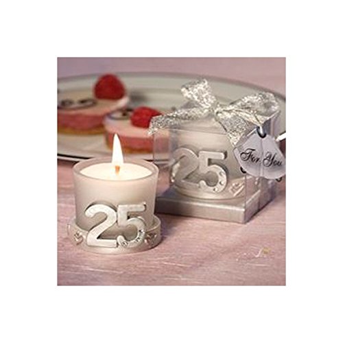 Lote 15 Velas 25 Aniversario, presentadas en estuche transparente con lazo.