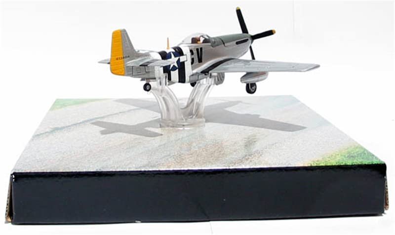 Amazon | Corgi 1/72 完成品 WWII Legends P-51D Mustang 359th FG, Lt