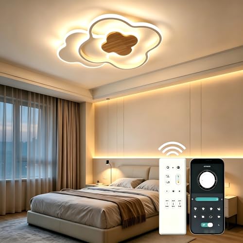 Lampe plafond LED trèfle créative pour créer une ambiance chaleureuse en famille