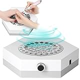 Toma de chip de ventilador grande: 80 W de alta potencia, viento fuerte y succión fuerte, succión profunda del polvo de las uñas, limpieza fuerte, largas horas de trabajo sin calor. Hay muchas rejillas de ventilación de aire caliente en el piso y alrededor de la aspiradora para asegurar una ventilación suave de la aspiradora y extender la vida útil de la máquina.