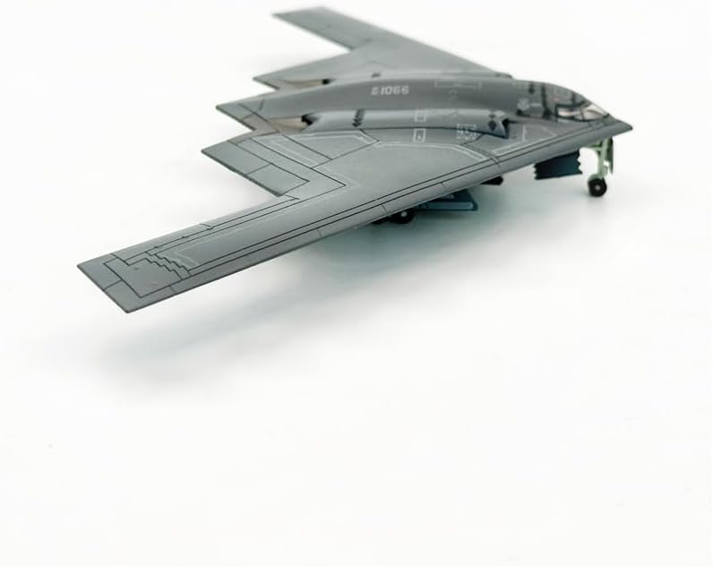 1/200 B-2A Spirit Stealth Bomber, Metal Pre-Assembled Aircraft Model, Military Diecast Airplane with Display Stand for Collection or Gift.