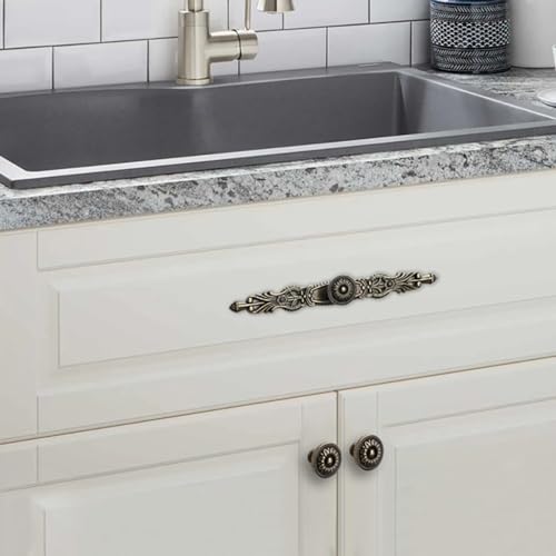 ESreake 6PCS Antique Bronze Cabinet Pulls with Plate,6.5" Long Vintage Zinc Alloy Handles Pulls Knobs for Drawer Furniture Door Bedroom Kitchen Cupboard with Screws (Small(6.5" L/3.8" CC)) - Image 6