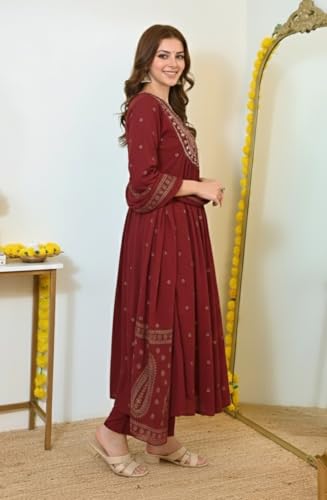 Image of KLOSIA Women Kurta Set|Silk|Regular Fit