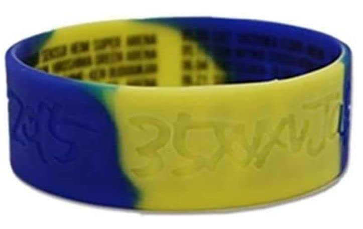 Amazon.co.jp: ONE OK ROCK（ワンオクロック）2015“35xxxv”JAPAN