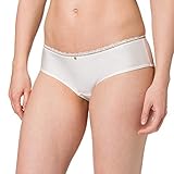 Panty aus hochwertiger Microfaser mit Stretchkomfort, hüftiger Schnitt, Breite der Seitenstege: ca. 8 cm
