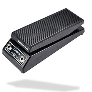 Ideal for band, DJ and guitar players. Great range for the optimal Wah Wah guitar effects. Built with our high quality standard. On/Off button controlled by foot. Classic Wah Wah effect.