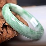 Moral: En Chine, Jade symbolise généralement des personnes de caractère moral élevé. Les produits Jade sont utilisés comme objets sacrés pour conjurer le mal et protéger la sécurité. Porter Jade toute l'année peut apporter une bonne chance aux gens. Les produits Jade peuvent également compléter les oligo-éléments à travers la peau, ce qui a des effets illimités sur le corps. bénéficier à,