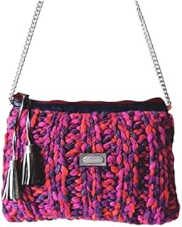 Bolso Clutch en lana rosa. Bolso de color rosa. Bolso de colgar combinado con lana y polipiel.