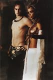 Queen of the Damned Screenshot – Stuart Townsend et Aaliyah Photo (20.32 x 25.40 cm)