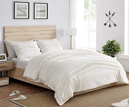 Image of Bohemian Boho Chic Ivory Macrame Tufted Tassel 3 pc. Full / Queen Size Bed Bedding Set Duvet Comforter Cover Sham Solid Cream Textured Minimalist Off White Cotton Fringe Farmhouse Indie Neutral Rustic