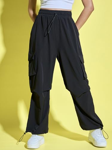 Image of Buynewtrend Women Loose Fit Parachute Trousers | High Waist Cargo Trouser Pant