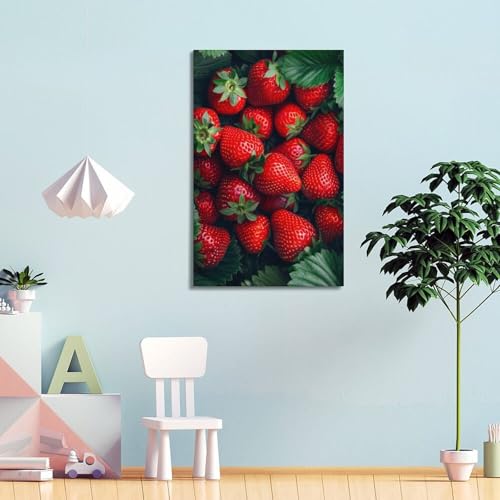 Poster fraises rouges pour raviver un mur blanc de salon - 4