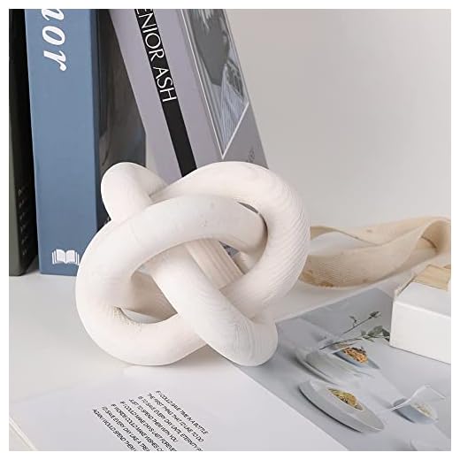 Jlong Wood Knot Decor, 3-Link Wood Chain Link Coffee Table Decor, Small Shelf Decor Accents, Hand Carved Modern Farmhouse Boho Wooden Knot Decorative Chain Wood Decor for Living Room Bedroom Office