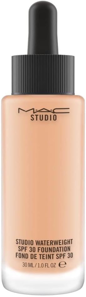 M.A.C Studio Waterweight SPF 30 Foundation-NC35-30 ml