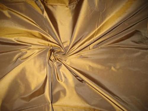 Tissu taffetas de soie 152,4 cm contre les robes sans tenue : la solution volume