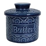 【Französisches Design & Küchenästhetik】Mit ihrer schlichten, eleganten Linienführung fügt sich diese Butterdose nahtlos in jede Küchenlandschaft ein, ob modern, rustikal oder klassisch. Die feine Glasur und harmonische Farbgebung bringen ein Stück französischen Lebensgefühl auf Ihren Tisch