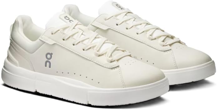 Image of On Women's The Roger Advantage Sneakers