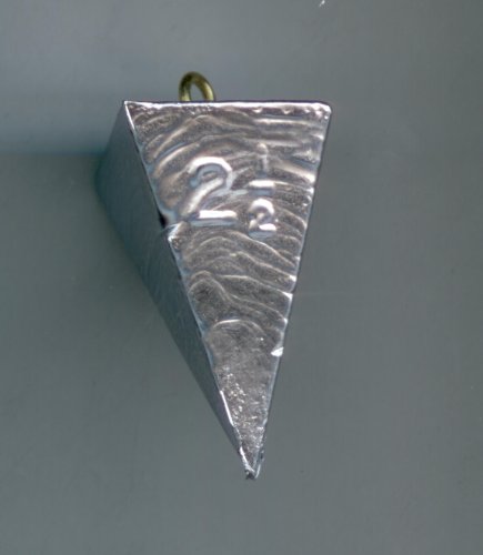 S & J's TACKLE BOX 2 1/2 oz Pyramid SINKERS - 10 PER Pack