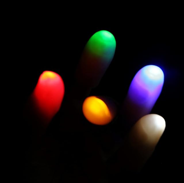 Foto 6 de 8 de Dedo Mágico LED, 5 Pares Magic Finger Light Up Thumb Tips Lámpara de Dedo LED Thumbs Light (Morado)