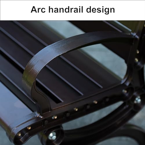 Banc de jardin confortable pour optimiser l'aménagement de votre arrière-cour