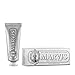 Produktbild Marvis Whitening Mint Zahnpasta, 25 ml, Whitening Zahnpasta in Reisegröße fördert eine natürliche Zahnaufhellung, Zahncreme entfernt Plaque & verleiht langanhaltende Frische