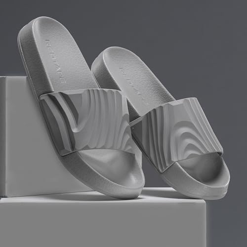 Image of Red Tape Men's Flip Flop Sliders for Everyday Casual Comfort