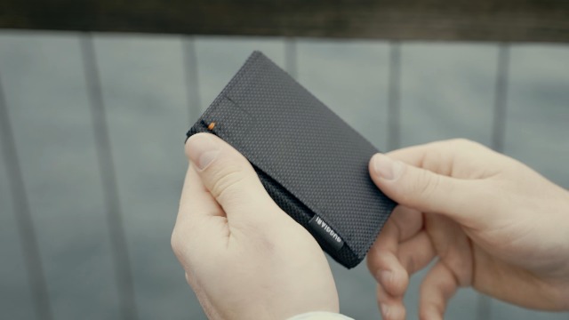 GUGGIARI Porte Carte Bancaire Pop-up Cuir & Aluminium - Blocage RFID Avec Poche Monnaie Et Rabat Magnétique