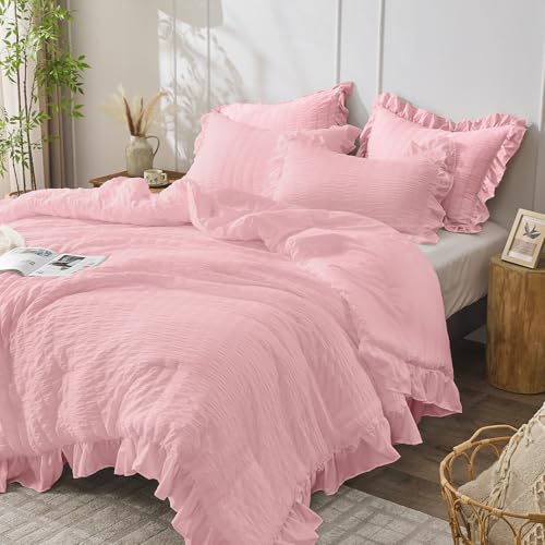 JOLLYVOGUE Pink Seersucker Queen Comforter Set, 3 Pieces Bed in a Bag Comforter Set, Lightweight & Fluffy Bedding Sets Queen for All Season with 1 Ruffle Comforter and 2 Ruffle Pillowshams