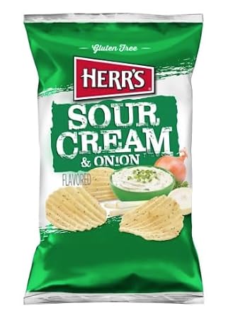 Herrs Sour Cream and Onion Potato Chips, 1 oz Pack of 7