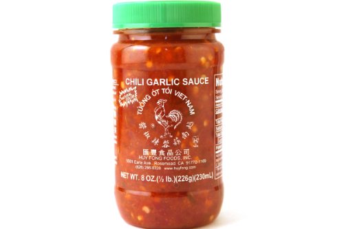Huy Fong Tuong Ot Toi Viet-Nam Chili Garlic Sauce