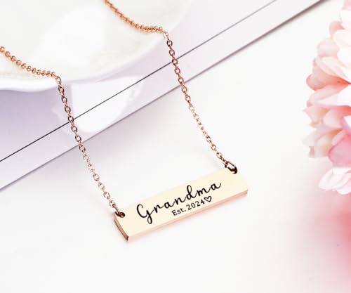 kaisinse Grandma Necklace Nanny Gift Heart Cutout Letter Nana Gigi Mimi Necklace Gift for Grandma from Grandchild with Message Card4