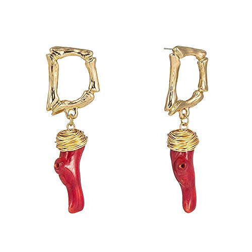 Pendientes Colgantes Mujeres,Pendiente De Gota para Damas Pendiente De Gota Colgante De Coral Rojo Natural Tallado A Mano Letra D Pendiente Hipoalergénico Simplicidad Mujer Joyería Regalo para El Cover