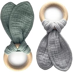 Mordedor Madera Crochet Set de Mordedores de Orejas de Conejo, 2 Mordedores de Muselina y Madera para Bebés y Niños pequeños, Mordedores de Orejas de Conejo de Muselina 100% Algodón Orgánico (Gris, Verde)