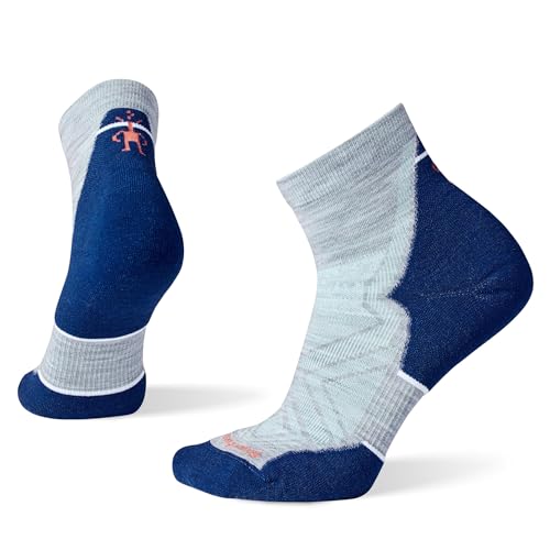 SmartWool Women's Run Targeted Cushion Ankle Socks, Light Gray, Large