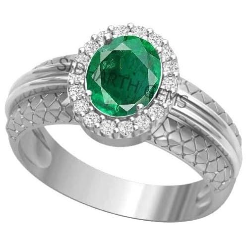 Bague émeraude réglable en argent : le bijou idéal pour sublimer vos tenues chic au quotidien