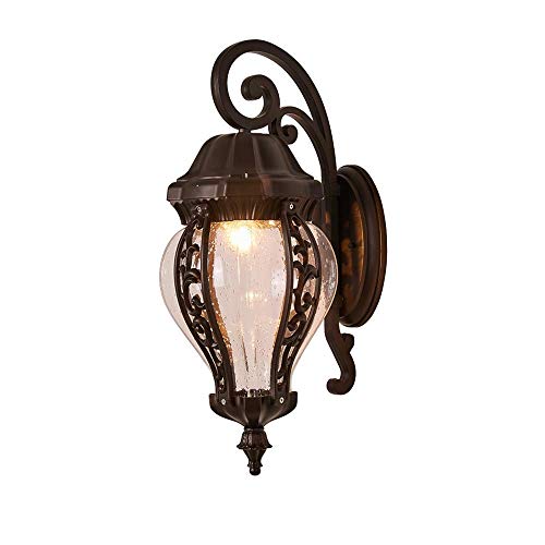 Lanterne extérieure étanche pour illuminer une cour de villa ou un porche de jardin