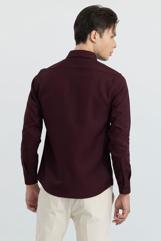 Image of SNITCH Men Cotton Crapepoly Maroon Spread Collar Solid Slim Fit Shirt, 2XL