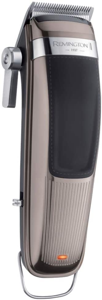 Remington Haarschneidemaschine Profi Retro [selbstschärf. Edelstahl Klingen mit Einstellhebel/Profi-Motor/0,5-25mm] Haarschneider Set (11 Aufsteckkämme, Netz-/Akkubetrieb, Lithium, Tasche) HC9100