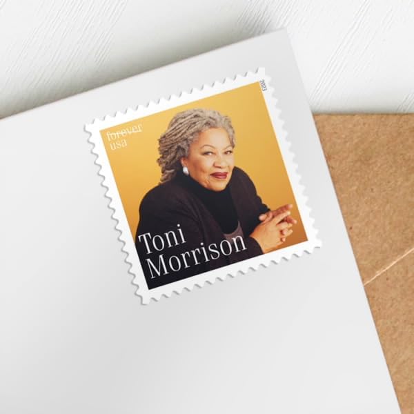 Miniatura 2 de Hoja de 20 sellos postales hechos para Toni Morrison