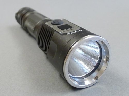 Close-up of JetBeam DDR-26 digital display and button