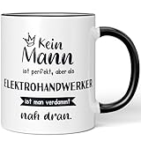 JUNIWORDS Tasse, Kein Mann ist perfekt, aber als Elektrohandwerker ist man verdammt nah dran, Schwarz (6346369)