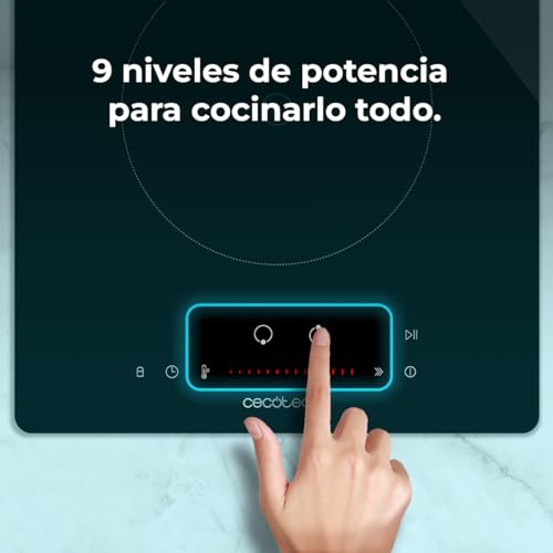 Control táctil de la placa de inducción Cecotec mostrando 9 niveles de potencia