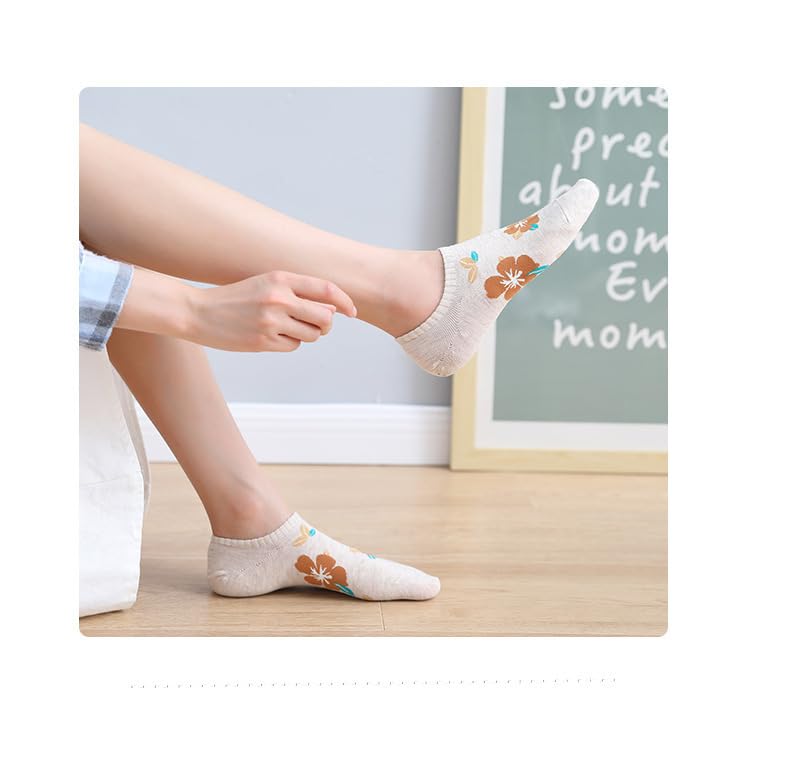 Image of Women's and Girls Cotton Ankle Length Socks