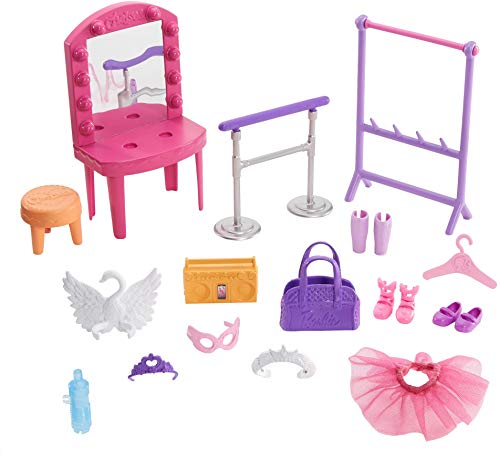 Barbie Muñeca Chelsea Clase de Ballet y Escenario 2 en 1, Juguete con Accesorios (Mattel GHV81)
