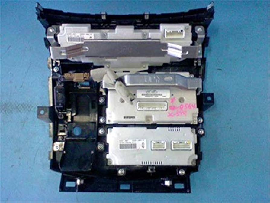 松尾 C35ローレル エアコンスイッチパネル 27500 8L500 C35