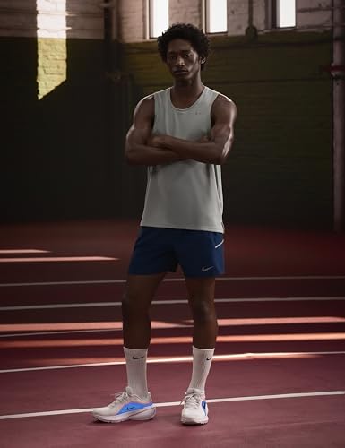 Image of Nike Mens Downshifter 14 Running Shoes