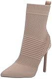 Steve Madden Women's Maxwelle Ankle Boot, Blush, 7