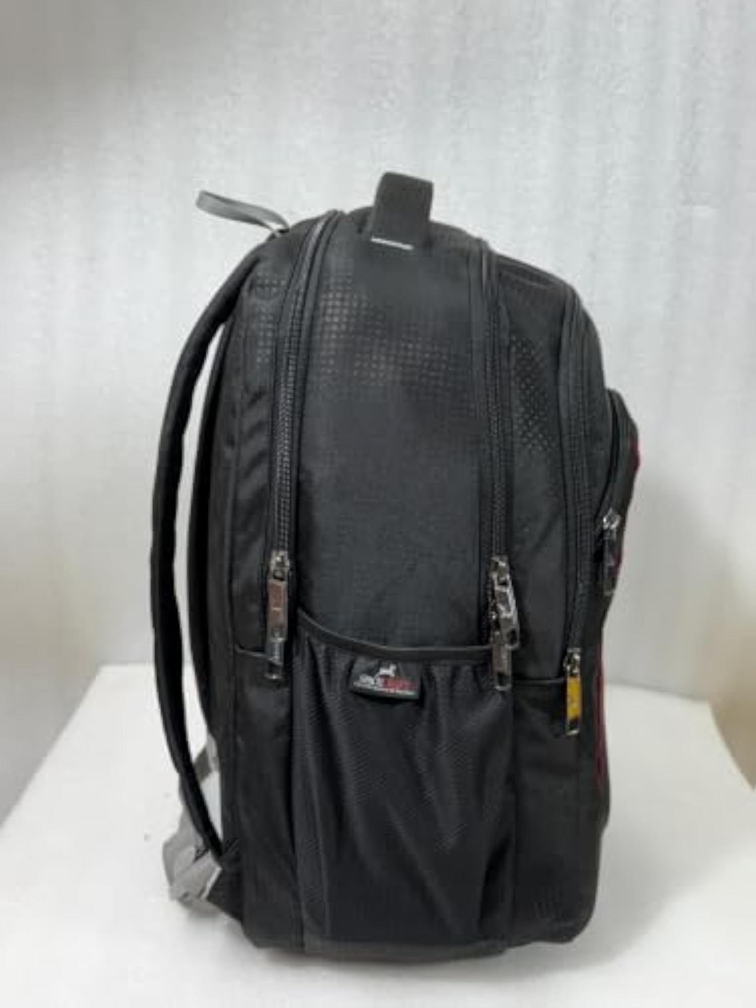 Lightweight Unisex Multipurpose Backpack for Everyday Use