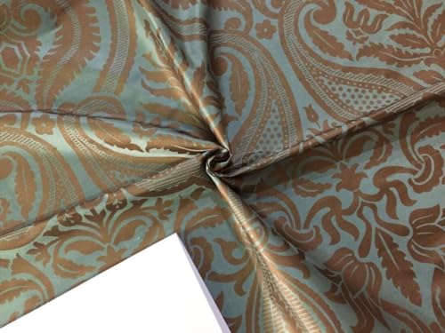 Tissu soie Dupioni marron ardoise pour créer des vêtements volumineux sans s'affaisser